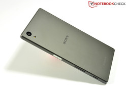 In review: Sony Xperia Z5. Review sample courtesy of Notebooksbilliger.