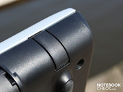 Moving the notebook can cause the edges to scrape the surface (blemishes). Moving the notebook can cause the edges to scrape the surface (blemishes).