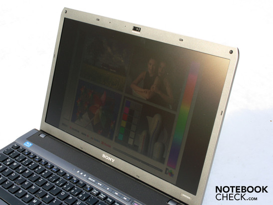 Sony Vaio VPC-F11Z1/E mit mattem Full-HD Display Sony Vaio VPC-F11Z1/E mit mattem Full-HD Display