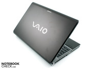 The lid of the 16.4 inch notebook is completely matte black. No finger prints will be left behind here. The lid of the 16.4 inch notebook is completely matte black. No finger prints will be left behind here.