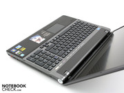 But also the large working area including the numeric keypad, and rubber hand resting area have no need to hide. But also the large working area including the numeric keypad, and rubber hand resting area have no need to hide.