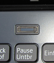 Access to Windows can be restricted by the fingerprint reader. The required software is pre-installed.