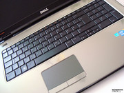 ...a quality keyboard in combination with a multi-gesture touchpad,...
