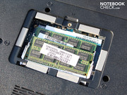 Both RAM slots are occupied with 2 x 2048 MB DDR3. Both RAM slots are occupied with 2 x 2048 MB DDR3.