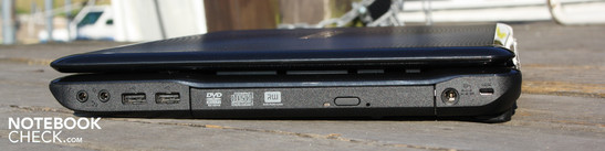 Right: Microphone, line-out, 2 USB 2.0, DVD drive, AC, Kensington Right: Microphone, line-out, 2 USB 2.0, DVD drive, AC, Kensington