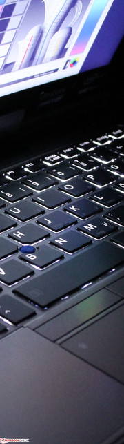 Toshiba Portégé Z10t-A-10M: The keyboard features a backlight.