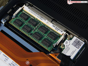 the WLAN module and the RAM (4096 onboard + 4096 inserted)