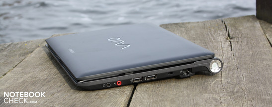 Sony Vaio VPC-YA1V9E/B: Good mobile companion with the drawback of its Glare-Type display.