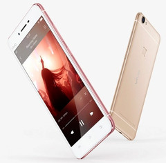 Vivo X6 smartphone and X6Plus phablet, both with the MediaTek MT6752 processor on board