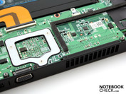 Mainboard, with heatsink underneath Mainboard, with heatsink underneath