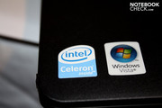 A Celeron 900 with a clock rate of 2.2 GHz does its job in the notebook. A Celeron 900 with a clock rate of 2.2 GHz does its job in the notebook.