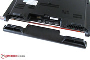 Without battery, the test model weighs 2.3 kilograms. Without battery, the test model weighs 2.3 kilograms.