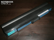 The six-cell battery delivers up to 12.5 hours of run time. The six-cell battery delivers up to 12.5 hours of run time.
