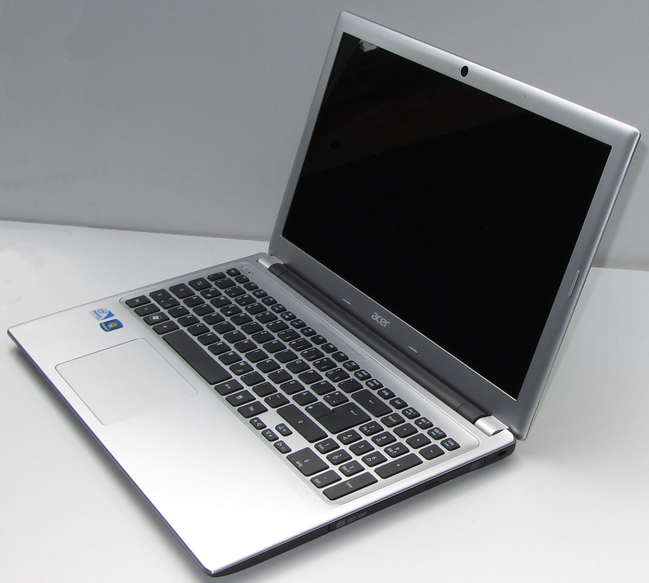 Kết quả hình ảnh cho laptop Acer aspire  V5-531,