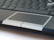 The multi-touch touchpad still offers interessting additional functions, which make using the netbook even easier.