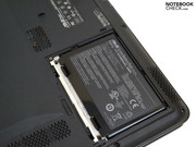 The 6-cell 46 Wh battery makes for practical, if not outstanding battery life in the practical tests. The 6-cell 46 Wh battery makes for practical, if not outstanding battery life in the practical tests.