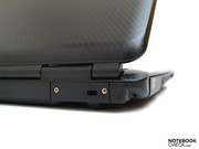 ...and the right, on the rear you find no particular security features. Instead of this you could potentially mount a handle here. ...and the right, on the rear you find no particular security features. Instead of this you could potentially mount a handle here.