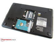 The working memory and hard drive can be accessed via a maintenance cover.