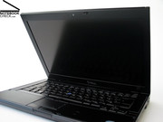 Two display variations are offered for the Dell Latitude E6400, as well.