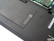 There is a LED charge display directly at the Lithium Ions battery. There is a LED charge display directly at the Lithium Ions battery.