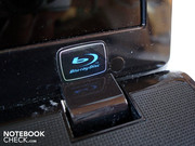 The high-gloss display bezel proves to be extremely grime sensitive. The high-gloss display bezel proves to be extremely grime sensitive.