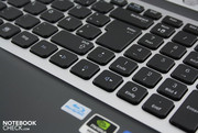 The pebble-style keys are a reasonably good size. The pebble-style keys are a reasonably good size.