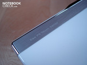 Eee PC branding on the lid Eee PC branding on the lid