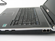 The built-in keyboard of the Deviltech 9000 DTX can be characterized by a clear layout,... The built-in keyboard of the Deviltech 9000 DTX can be characterized by a clear layout,...