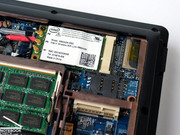 Equipped with an appropriate UMTS module this notebook is also fit for Internet access via mobile broadband. Equipped with an appropriate UMTS module this notebook is also fit for Internet access via mobile broadband.