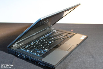 5410 \/ E5510 Short Review - NotebookCheck.