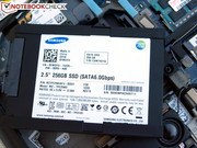 The SSD guarantees excellent application performance