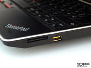4-in-1 card reader and Powered USB 2.0 4-in-1 card reader and Powered USB 2.0