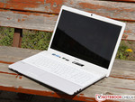 Sony Vaio VPC-EJ3D1E/W Sony Vaio VPC-EJ3D1E/W
