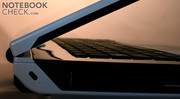 This is especially obvious in the area of the hinges as well as on the front side edge of the laptop.