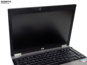 The laptop has different display variants at its disposal, all of which have matte surfaces.