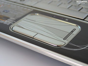 Even the touchpad is covered in chrome, which indeed affects the ergonomics somewhat, as the traction on the pad suffers as a result.