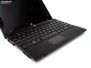 As common for a business notebook, the Mini 5101 comes in a stable metal case. As common for a business notebook, the Mini 5101 comes in a stable metal case.