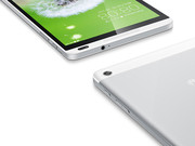 The tablet is rather lightweight, offering small bezels.