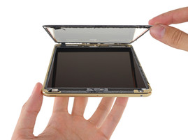 A lot of glue is used for the iPad Mini 3, maintenance is very difficult. (Picture: iFixit)