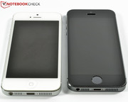 The chassis has remained unchanged when compared to that of the iPhone 5: