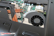The small fan is noticeable at load. The small fan is noticeable at load.