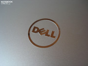 Dell has placed a chic logo on the lid. Dell has placed a chic logo on the lid.