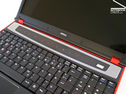 As usual on gaming notebooks, the GT627 tries its luck impressing with colourful accents. As usual on gaming notebooks, the GT627 tries its luck impressing with colourful accents.