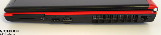 Right: ExpressCard, 4in1 Cardreader, 2x USB 2.0, LAN Right: ExpressCard, 4in1 Cardreader, 2x USB 2.0, LAN