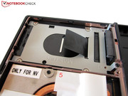 The 2.5-inch bay can be equipped with two hard drives.
