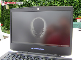 Alienware 14 outdoors