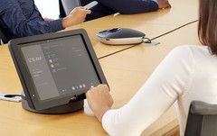 Logitech SmartDock and Surface Pro 4 for Skype Business Meetings