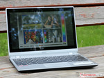 Outdoor use of the Acer Aspire V5-122P