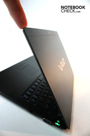 ...keep the very thin monitor safely in position ...keep the very thin monitor safely in position