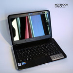 The glossy display reflects very intensely. The glossy display reflects very intensely.
